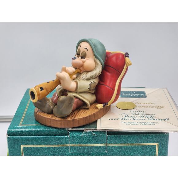 WDCC Sleepy “Zzzzzzz” Figurine Snow White Seven Dwarfs Disney Retired Box COA - Picture 7 of 16